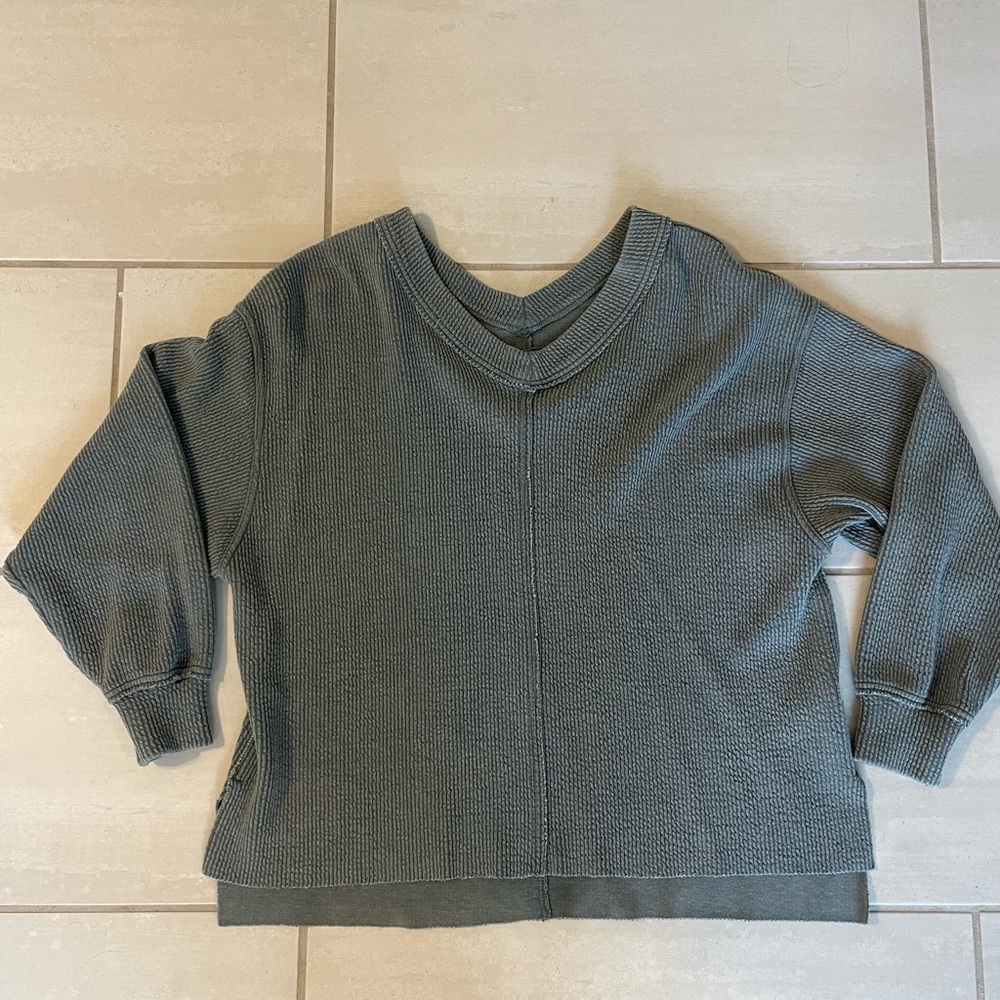 Aerie Wonder V-Neck Sweatshirt